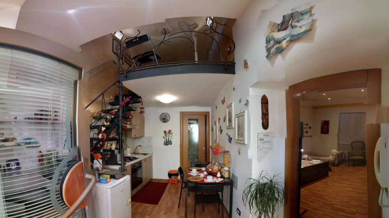 Holiday Home Casa Vacanze Salerno Exteriér fotografie