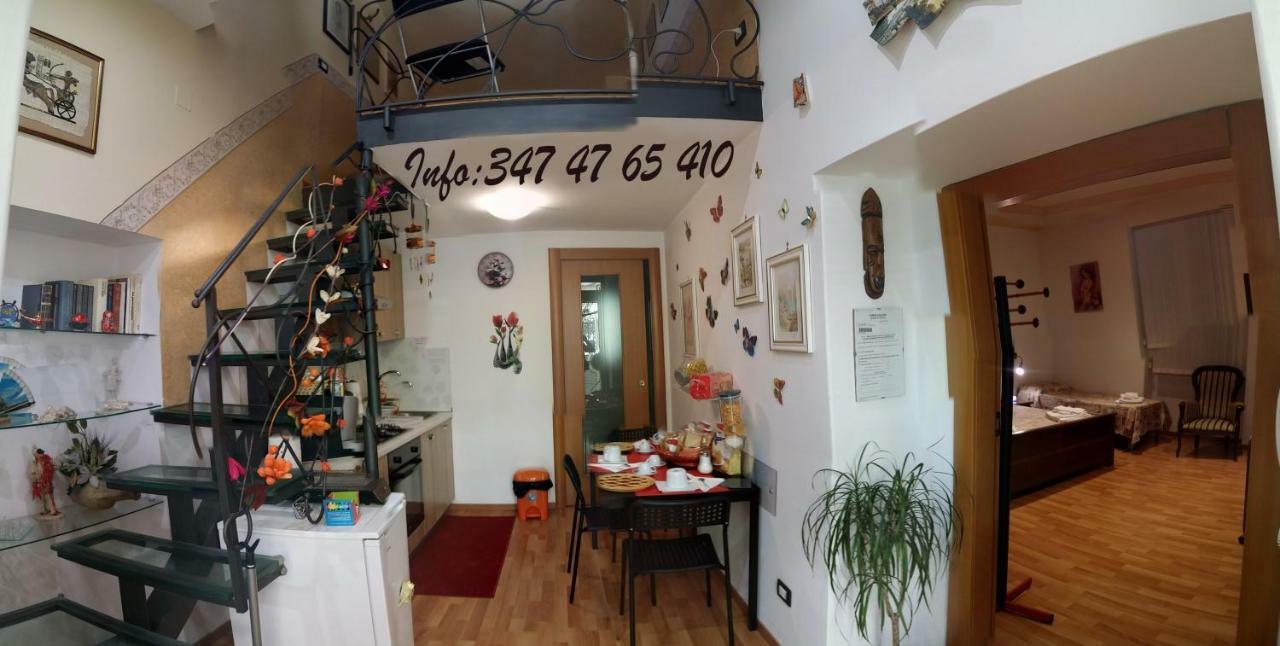 Holiday Home Casa Vacanze Salerno Exteriér fotografie